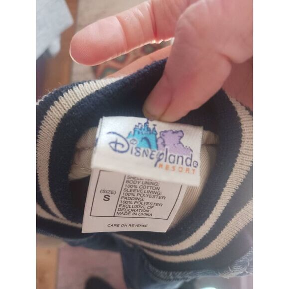 Disney Park exclusive vintage denim fully lined Winnie the pooh coat - Picture 3 of 3